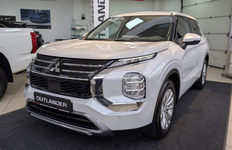 Новий Mitsubishi Outlander 2025 Intense• 2.5 MiVEC CVT (184 к.с.) S-AWC