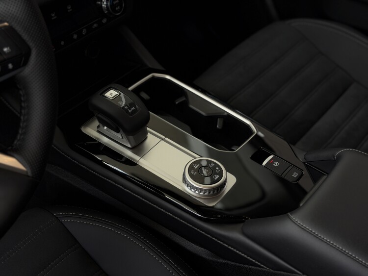 Новий Mitsubishi Outlander 2026 Intense 2.5 MiVEC CVT S-AWC