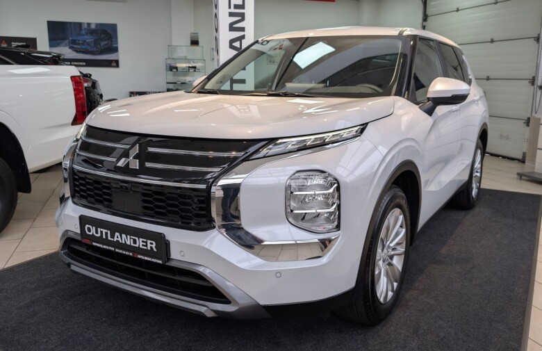 Новий Mitsubishi Outlander 2025 Intense• 2.5 MiVEC CVT (184 к.с.) S-AWC